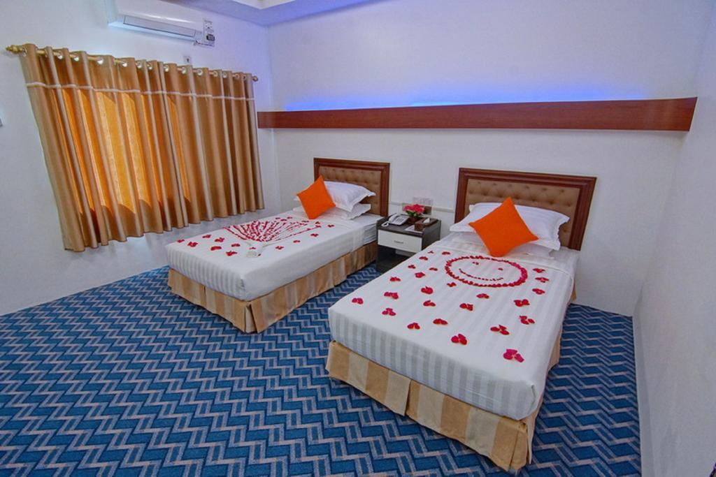 Perfect Hotel Mandalay Exterior foto