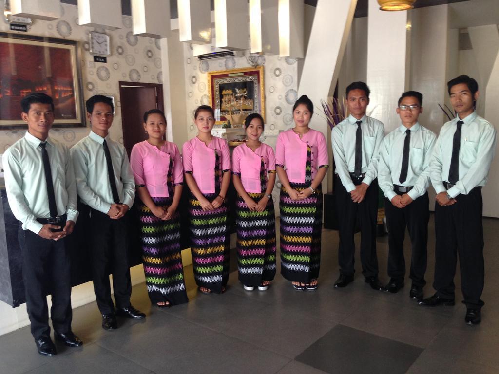 Perfect Hotel Mandalay Exterior foto